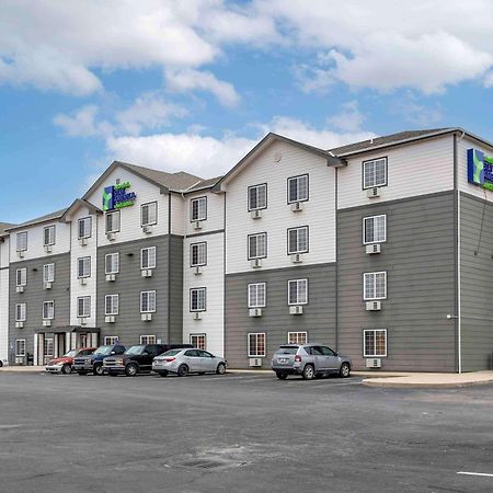 Extended Stay America Select Suites - Wichita - North Exterior photo