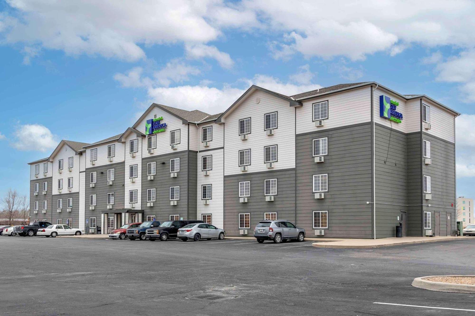 Extended Stay America Select Suites - Wichita - North Exterior photo