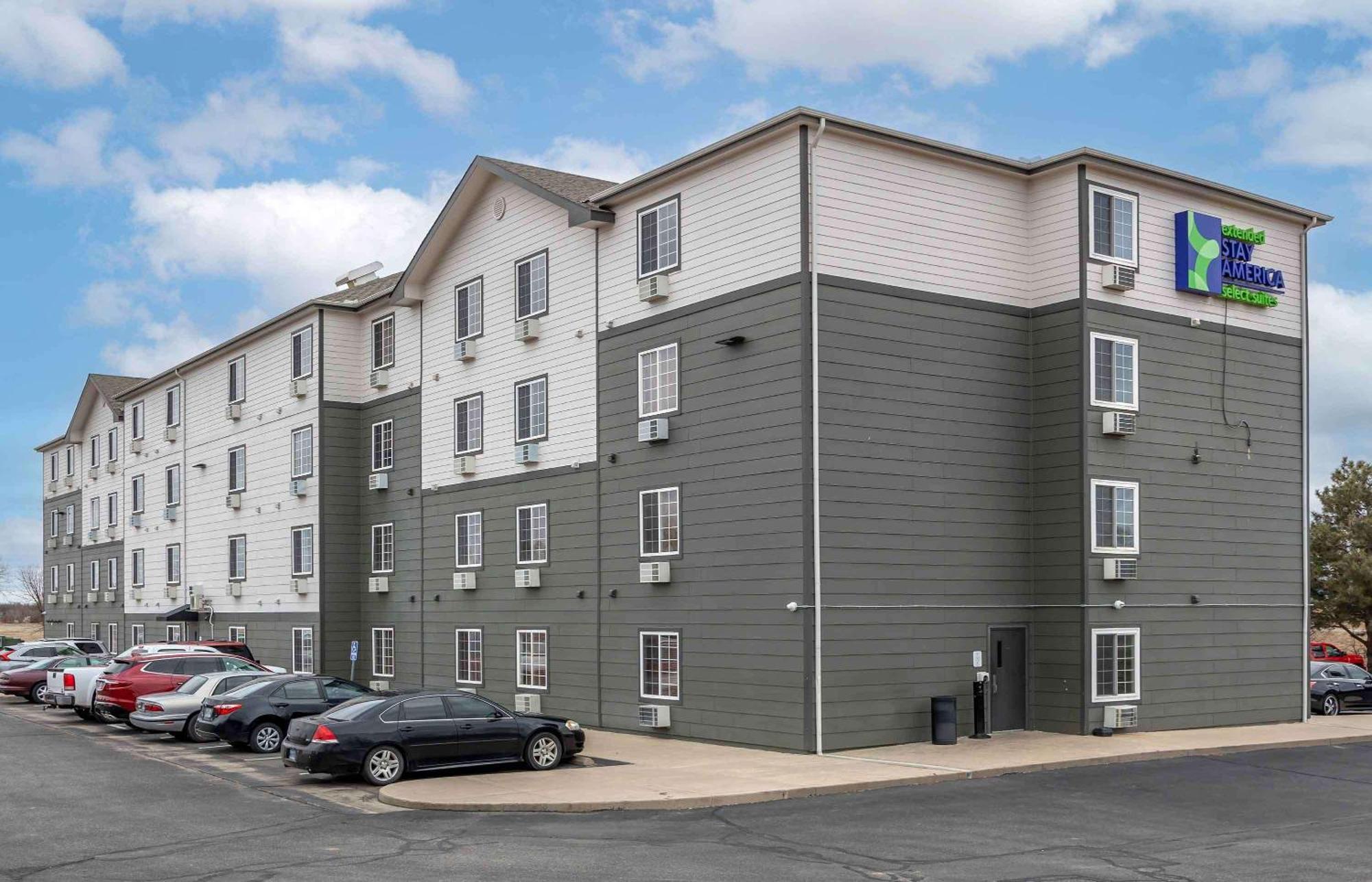 Extended Stay America Select Suites - Wichita - North Exterior photo
